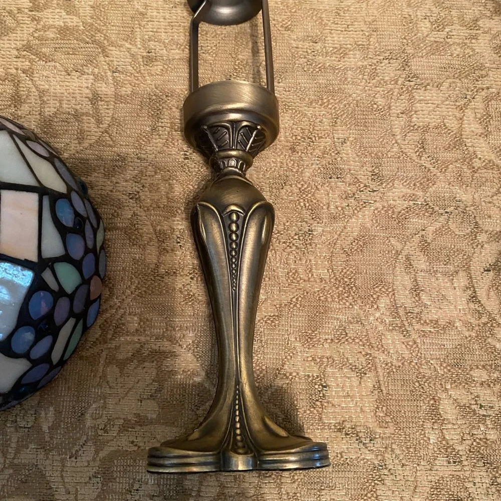 Vintage Partylite Stained Glass Hydrangea Tealight Lamp - Picture 6 of 7